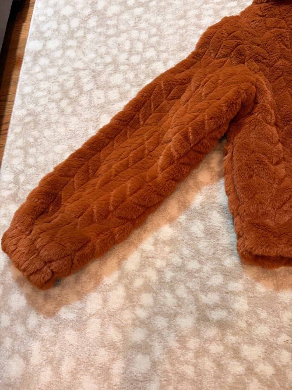 New Faux Fur Zip Jacket - Picture 9 of 9